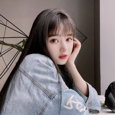 2025最流行的微信头像图片女