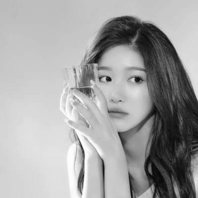 黑白微信头像女个性高清图片