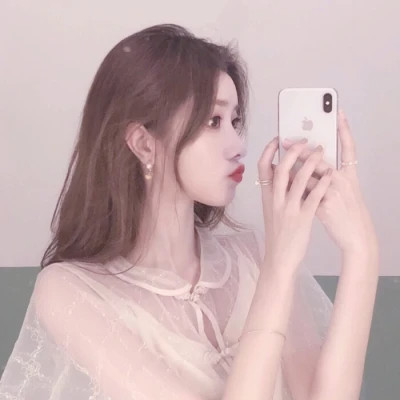 qq美女头像漂亮女生高清图片