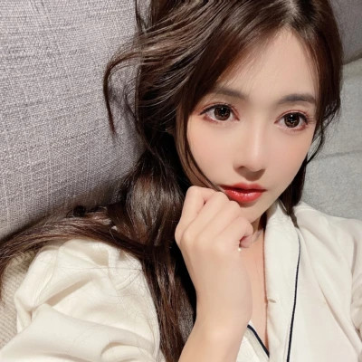 qq美女头像漂亮女生高清图片