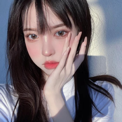 好看照片女生头像