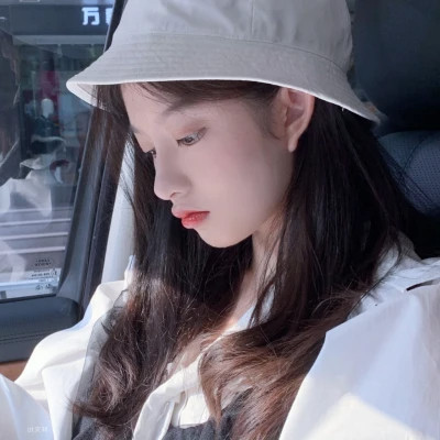 好看照片女生头像