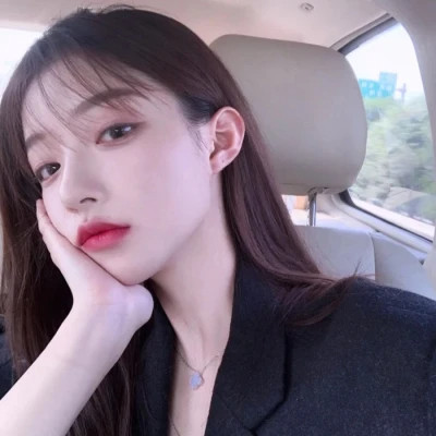 好看照片女生头像