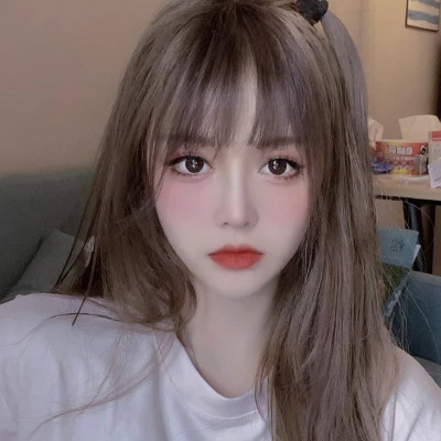 好看照片女生头像