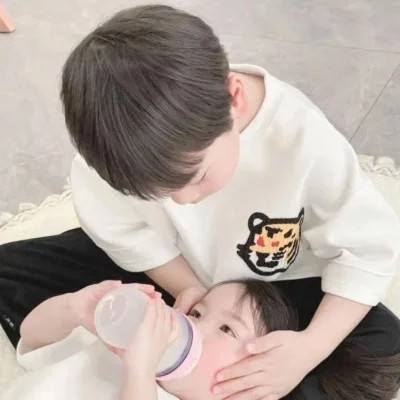 情头小朋友一男一女可爱