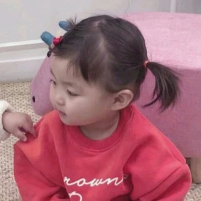 两个小孩头像一男一女