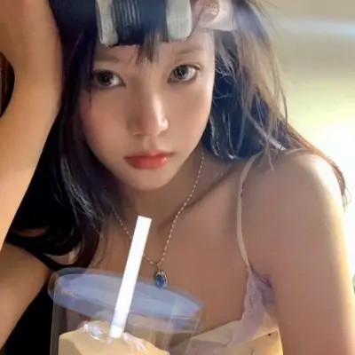 头像2025最新款女真人