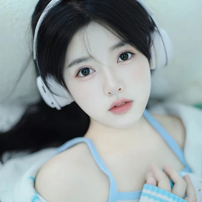 头像图片大全2025女生真人