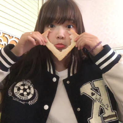 头像图片大全2025女生真人