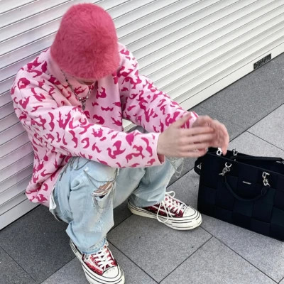 2025最火真人男生微信头像