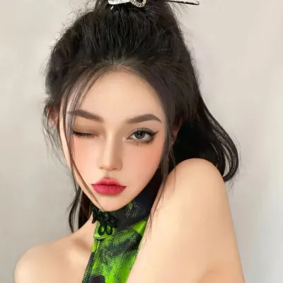 高颜值头像女生真人可爱