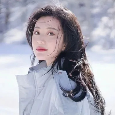 高颜值头像女生真人可爱