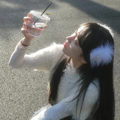 清晰漂亮的女生头像