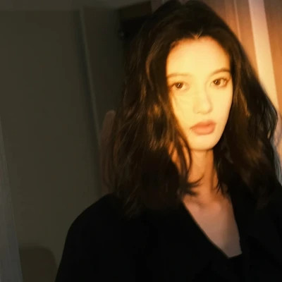 清晰漂亮的女生头像