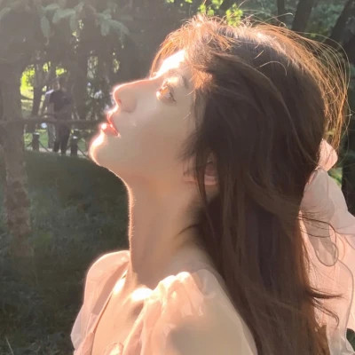 清晰漂亮的女生头像