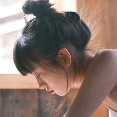 清晰漂亮的女生头像