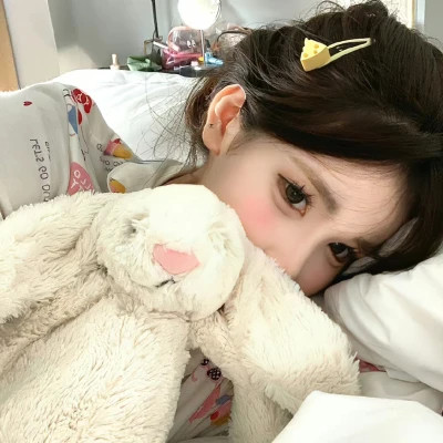 宝藏文案女头