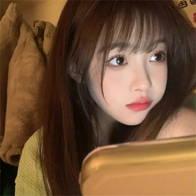真人宝藏女孩的专属头像