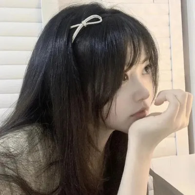 真人宝藏女孩的专属头像