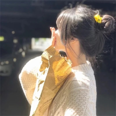 好看的真人版女生头像