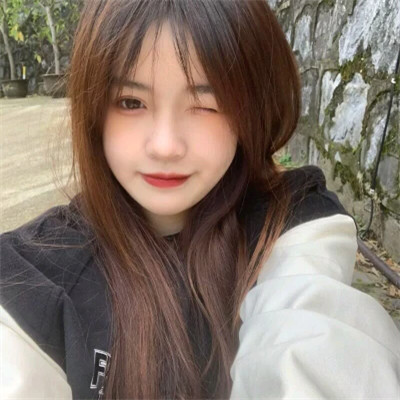 好看的真人版女生头像