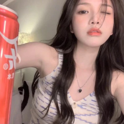 好看的真人版女生头像