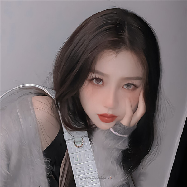 2025新款头像女生真人