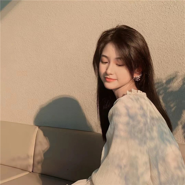 2025新款头像女生真人