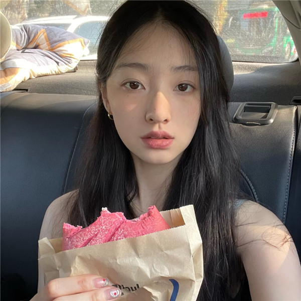 2025新款头像女生真人