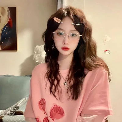 2025头像最新版真人女生