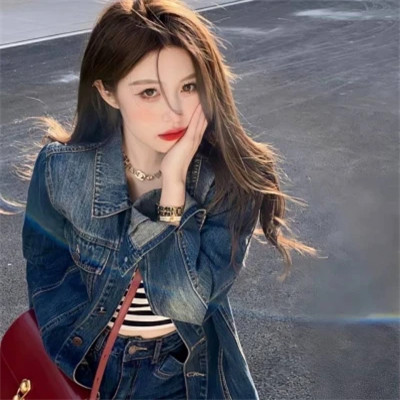 2025头像图片女生真人