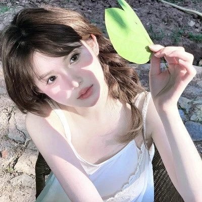 2025头像图片女生真人