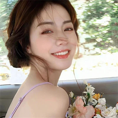 2025头像图片女生真人