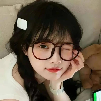 2025头像图片女生真人