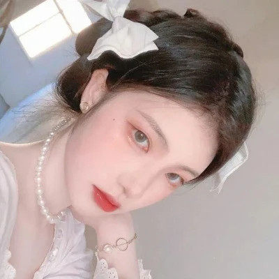 2025头像图片女生真人