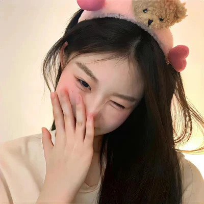 2025头像图片女生真人