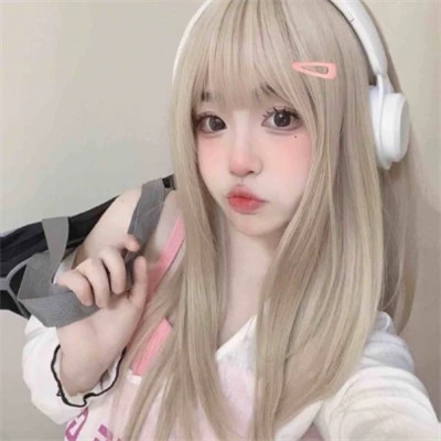 2025头像图片女生真人