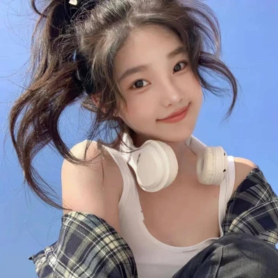 2025最火女生头像免费真人