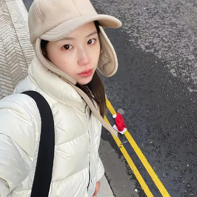 2025最火女生头像免费真人