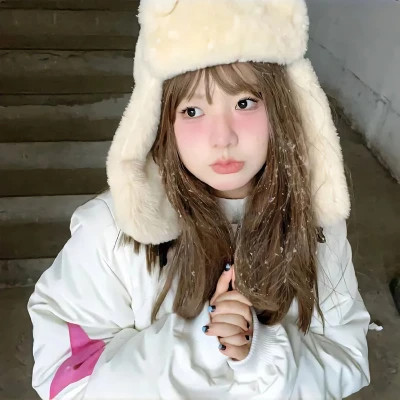 2025最火女生头像免费真人