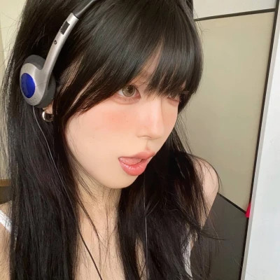 2025最火女生头像免费真人