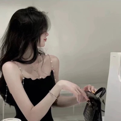 2025年个性女生头像真人