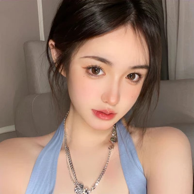 2025年个性女生头像真人