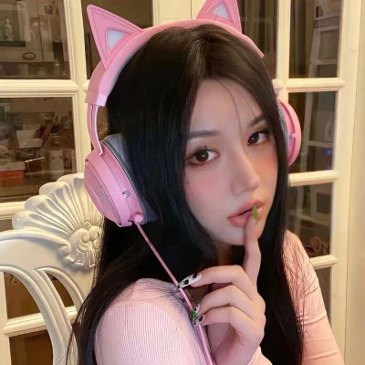 2025年个性女生头像真人