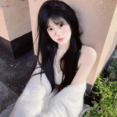 2025女生头像真人好看的图片