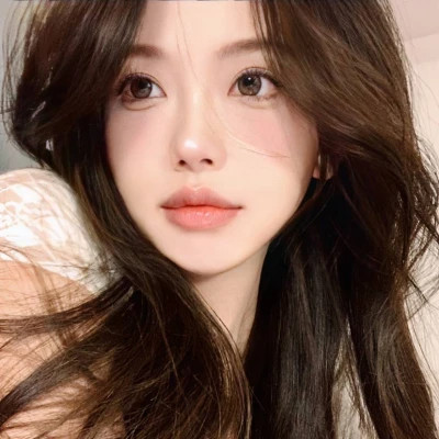 2025女生头像真人好看的图片