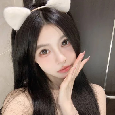 2025女生头像真人好看的图片