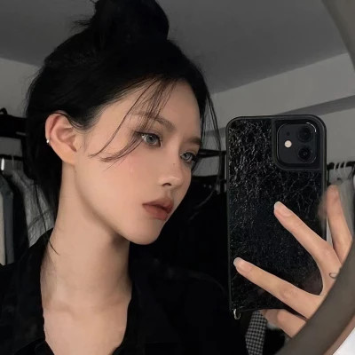 2025女生头像真人好看的图片