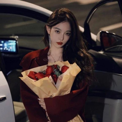2025女生头像真人好看的图片