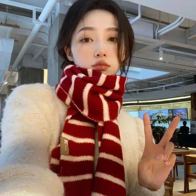 2025女生头像真人好看的图片